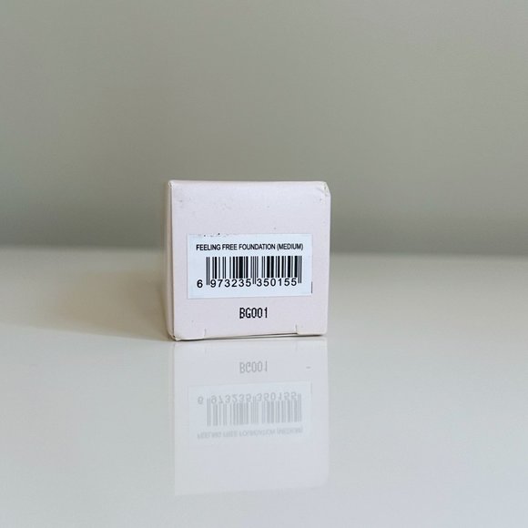 SOLD Lacomchir Feeling Free Foundation - Picture 11 of 11